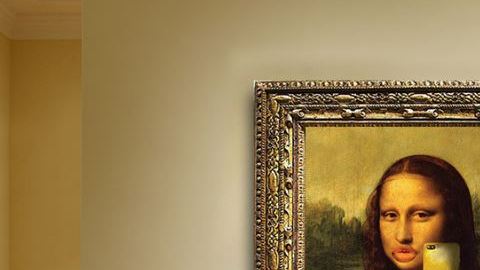 Imagen proyectada de la Mona Lisa en los tiempos de hoy.