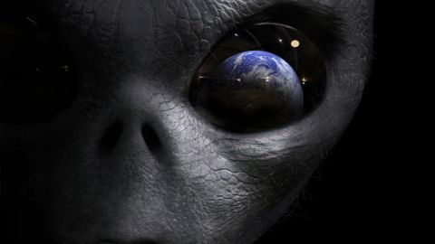 Ataque informático extraterrestre