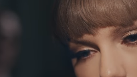 Taylor Swift en su vídeo "Delicate".