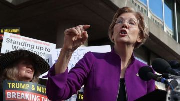 Warren podría competir por la candidatura a la presidencia de EEUU.