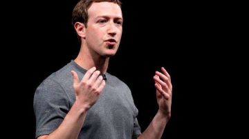 "Los anunciantes nunca serán una prioridad mientras yo dirija Facebook", dijo Zuckerberg.