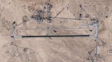 Un imagen satelital de la base aérea T4/Tiyas.