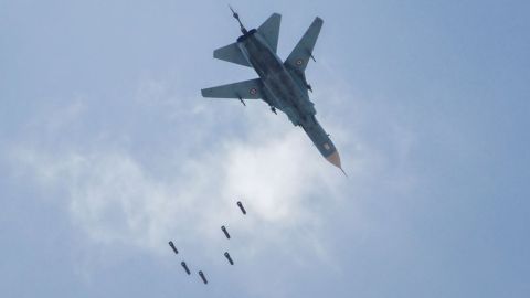 EEUU, Francia y Reino Unido no son las únicas naciones que han intervenido armamentísticamente en Siria.