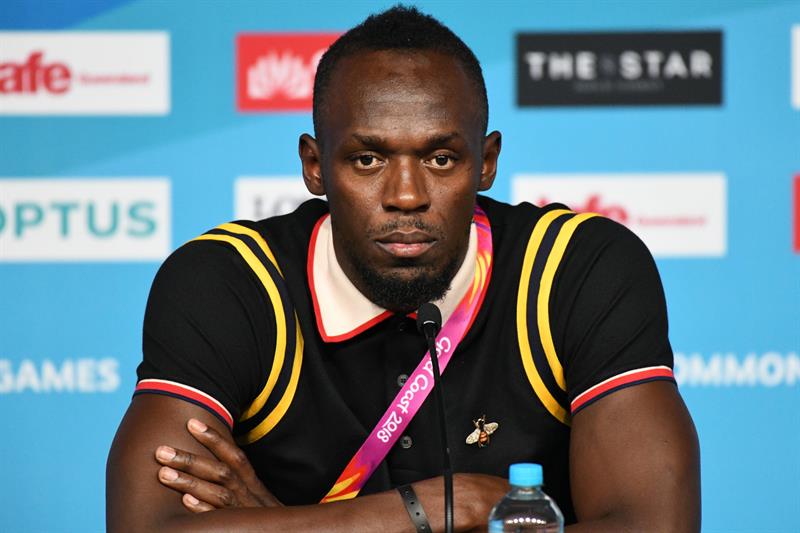 Usain Bolt no quita el dedo del renglón de jugar fútbol de manera profesional