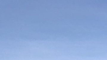 Una foto de la escena tuiteada por el capitán de la policía de L.A. mostraba una bicicleta blanca con el manillar y la rueda trasera ausentes.