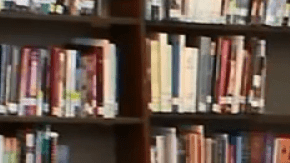 El fiscal de la ciudad de Los Ángeles, Mike Feuer, convocó la primera de una serie de reuniones comunitarias sobre el tema en Hollywood.