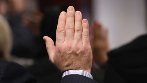 Son varios los casos de personas detenidas por ICE tras entrevistas en USCIS.