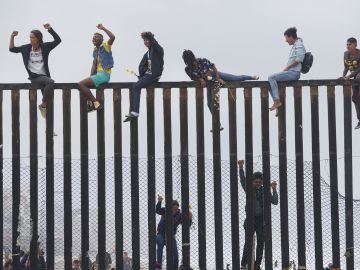 Trump y su gobierno amenazó con mano dura contra los integrantes de la caravana migrante