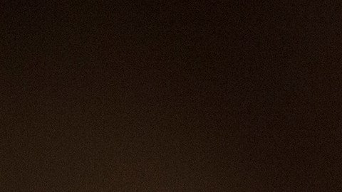 Los hispanos deben buscar becas o préstamos para ingresar a la universidad.