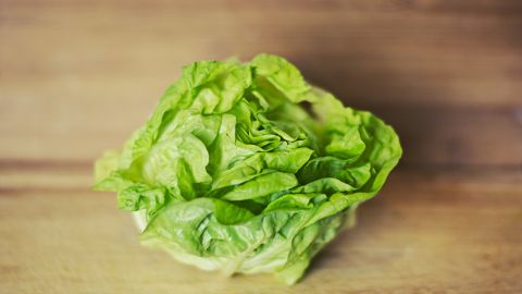 La lechuga puede causar enfermedades si no está bien procesada y lavada.