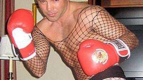 Una de las fotos de Oscar de la Hoya que desató la polémica en el 2007.