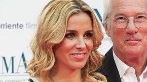 Alejandra Silva junto a su esposo, el actor de Hollywood Richard Gere.