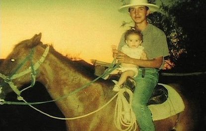 Esequiel Hernández tenía 18 años en 1997 cuando lo mató un Infante de Marina cerca de la frontera. Foto Suministrada/Archivo/La Opinión