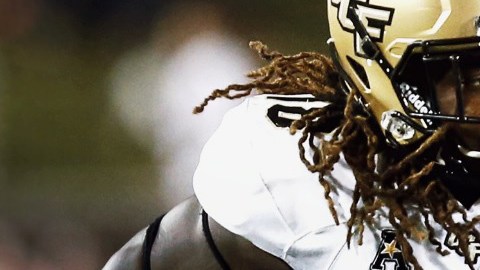 Shaquem Griffin se desempeña como linebacker, pese a no contar con una mano