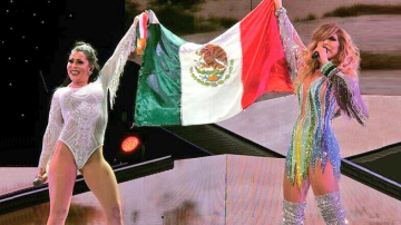 Alejandra Guzmán y Gloria Trevi siempre ondean orgullosamente la bandera mexicana, además de la LGBT.