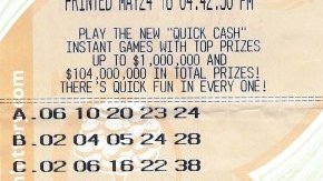 Este es el boleto que ganó $100 mil dólares por un error del jugador.