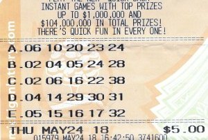 Este es el boleto que ganó $100 mil dólares por un error del jugador.