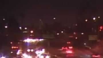 El accidente mortal ocurrió justo al norte del bulevar Santa Mónica.