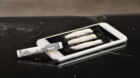 Los teléfonos inteligentes tienen una relación directa con el tráfico de cocaína en Londres.