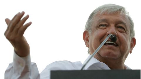 Andrés Manuel López Obrador es el candidato de la coalición izquierdista.