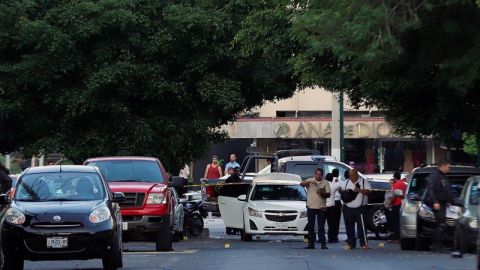 Tres personas fueron detenidas tras el ataque.