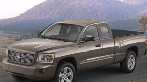 2010-dodge-dakota extended cab-frontside_dtdake091