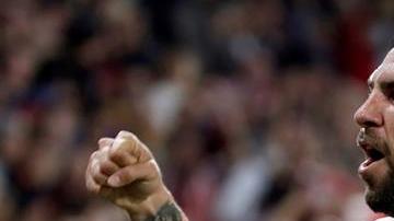Miguel Layún se sumó este miércoles al grupo de mexicanos que le han anotado al Real Madrid. (Foto: EFE/Julio Muñoz)