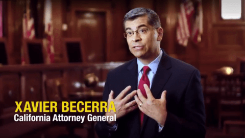 El anuncio político de Becerra.