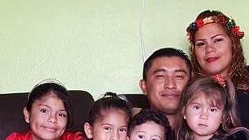 Alberto Alonso Hernández tiene cinco hijos con su esposa.