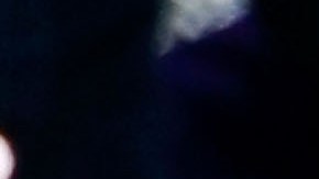 Feinstein le da la mano al presidente Barack Obama después de su inauguración en 2009.