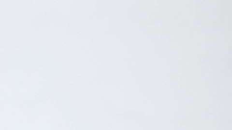 La Primera Dama continúa hospitalizada.