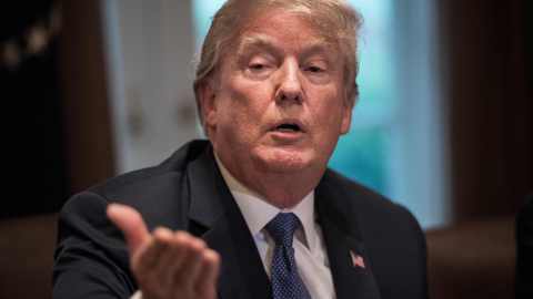 Trump y sus aliados republicanos presionan para que el FBI termine pronto su investigación.