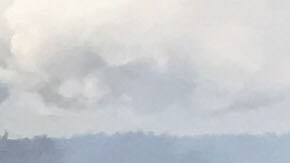 Las fuentes de lava han construido un cono de salpicaduras en la fisura 8.