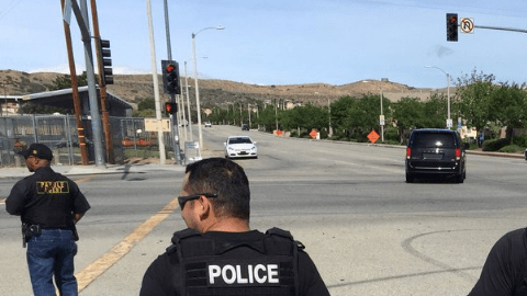 Un chico de 14 años disparó a un estudiante hoy en Highland High School.