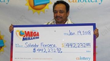 Salvador Fonseca ganó en la lotería Mega Millions.