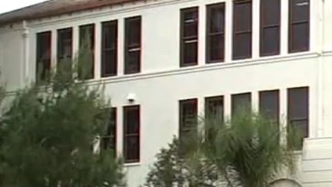A la institución educativa concurren unos 3,000 alumnos.