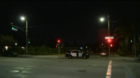 El incidente tuvo lugar en la intersección de las calles Cantara y Coldwater Canyon Avenue.