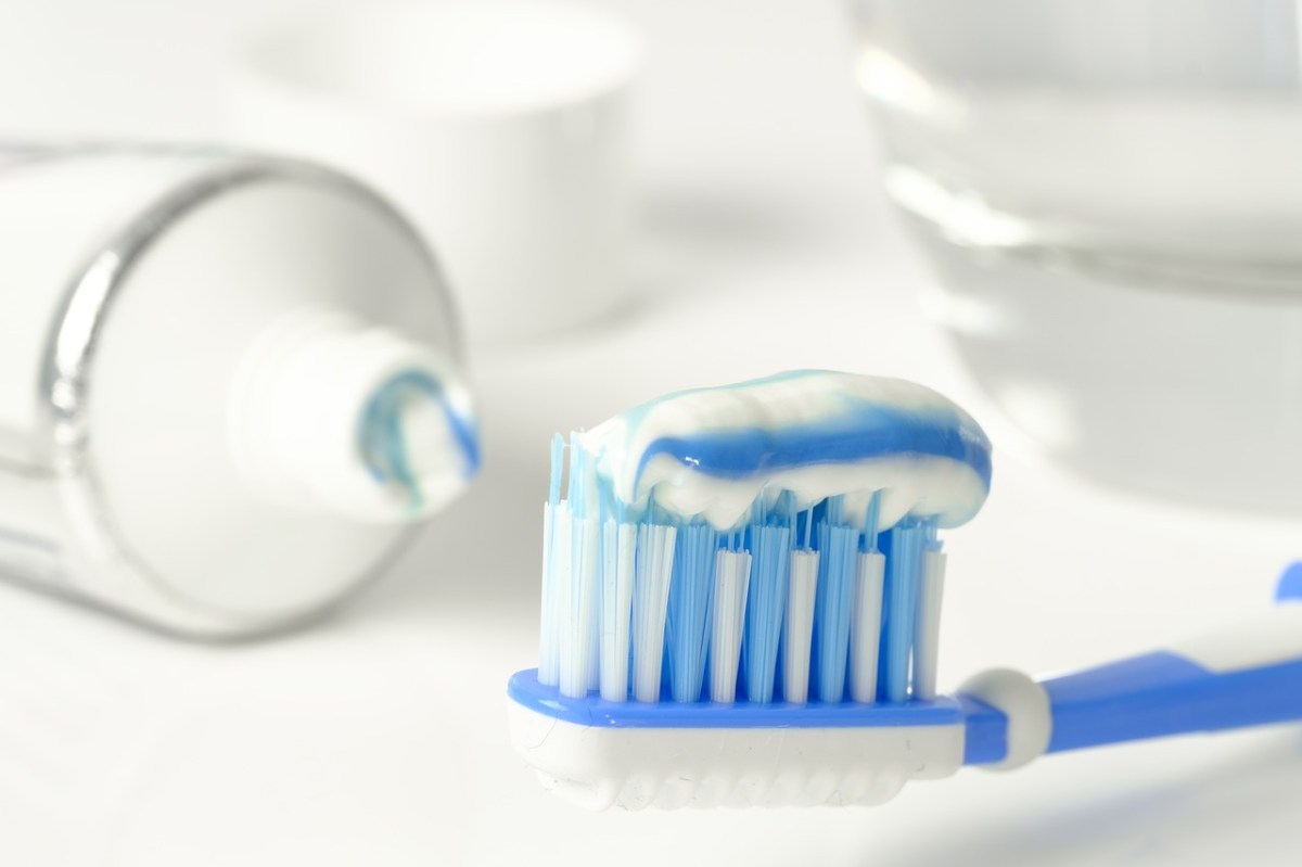 Más de 4 millones de tubos de pasta de dientes son retirados del mercado por riesgo grave para la salud