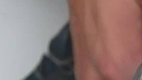 Una pajita puede atascarse en la nariz de una tortuga marina.