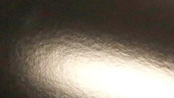 Alexis Martínez, Jeff Juárez y Annalisa Olbrych usan la realidad virtual para ver los peligros de manejar y usar el teléfono. (Aurelia Ventura/La Opinion)