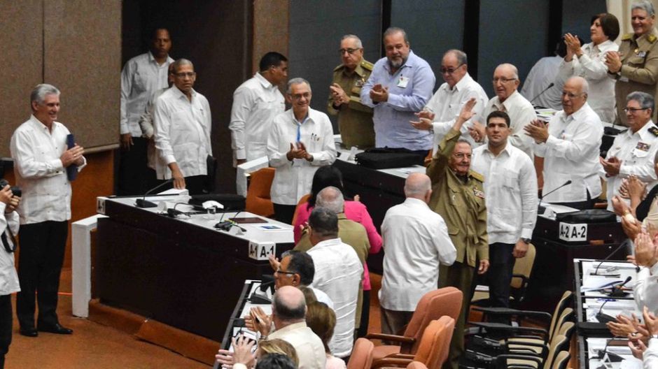 Cuba inicia el proceso de reformar su Constitución  La 