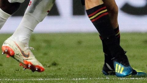 Nike y Adidas librarán otra batalla dentro del campo de Rusia 2018. (Foto: EFE/Juan Carlos Cárdenas)