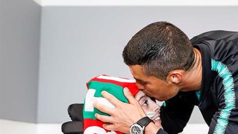 Cristiano Ronaldo hizo realidad el sueño de dos niños portugueses
