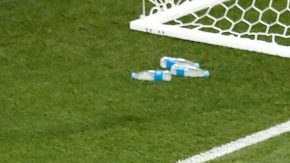 El portero tunecino Mouez Hassen es el primer lesionado de  Rusia 2018. (Foto: EFE/EPA/ROMAN PILIPEY)