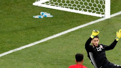 El portero tunecino Mouez Hassen es el primer lesionado de  Rusia 2018. (Foto: EFE/EPA/ROMAN PILIPEY)