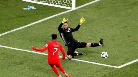 El portero tunecino Mouez Hassen es el primer lesionado de  Rusia 2018. (Foto: EFE/EPA/ROMAN PILIPEY)