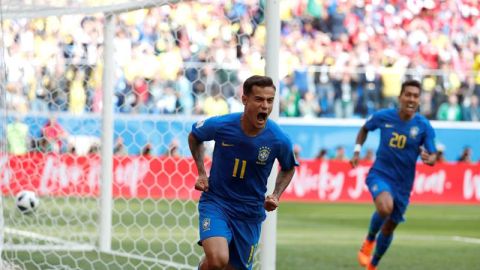 Philippe Coutinho celebra su gol ante Costa Rica