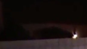 El Dodge Challenger del conductor se estrelló contra una pared.