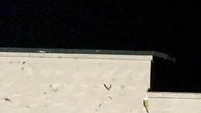 Los daños de la tormenta parecen causados por un tornado.