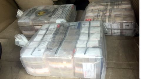 Dinero decomisado en la Ciudad de México.